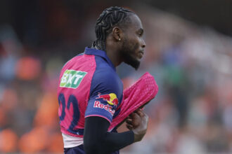 Archer concedes 76 in 4 overs on IPL