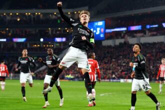 Arsenal warned by Manchester United’s threat