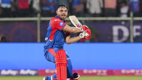 Dhoni's secret inspires Ashutosh's dream journey