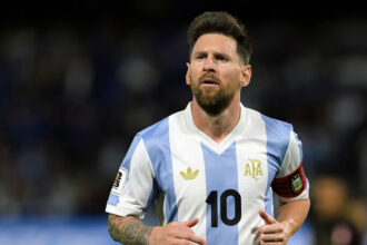 Messi replies to Raphinha, congratulates Argentina