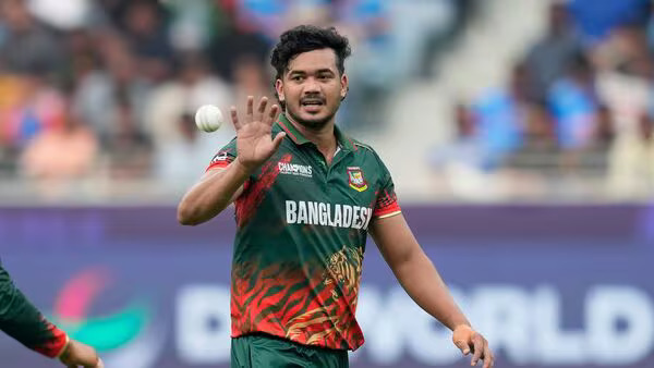 Taskin in top category as Mahmudullah resigns