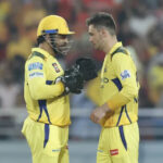 Dhoni once again takes the lead for Chennai