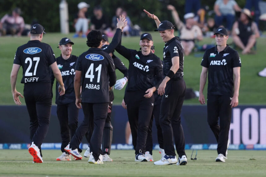 New Zealand whitewash Pakistan in series sweep