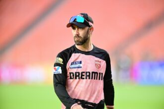 Simon Doull suggests dropping Maxwell