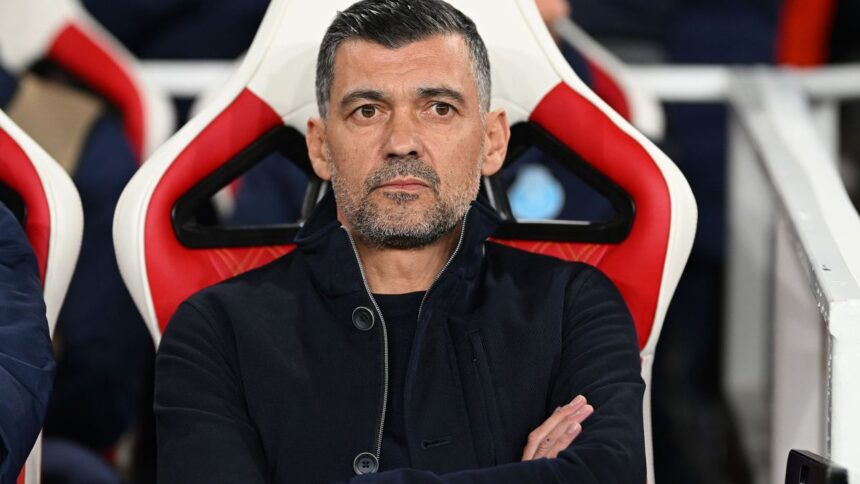 AC Milan coach fired after disappointing results