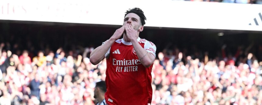 Arsenal beat Newcastle to secure Champions League spot