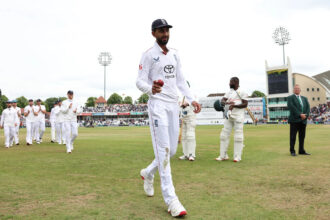 England dominate Zimbabwe with Bashir’s 6 wickets