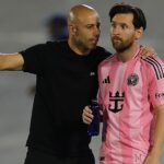 Mascherano wants peace for his friend Messi
