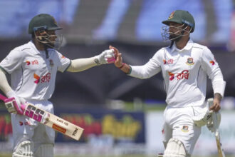 Bangladesh fall apart after strong partnership