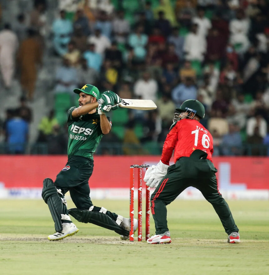 Pakistan thrash Bangladesh despite 196 run chase