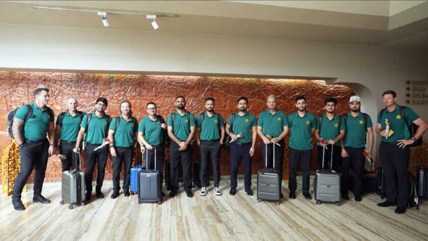 Bangladesh in Colombo, Pakistan arrive in Dhaka