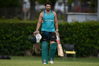 David not thinking about playing ODIs for now