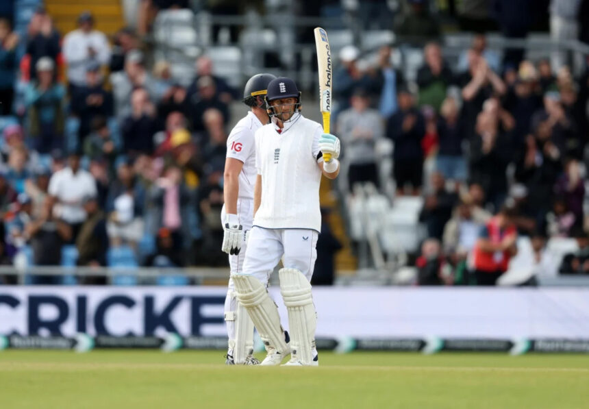 Joe Root reclaims his top spot