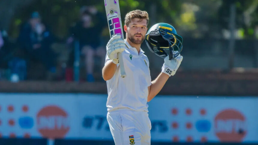Mulder scores unbeaten 367 in record-breaking show