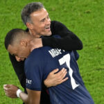 PSG coach avoids talking about Mbappé