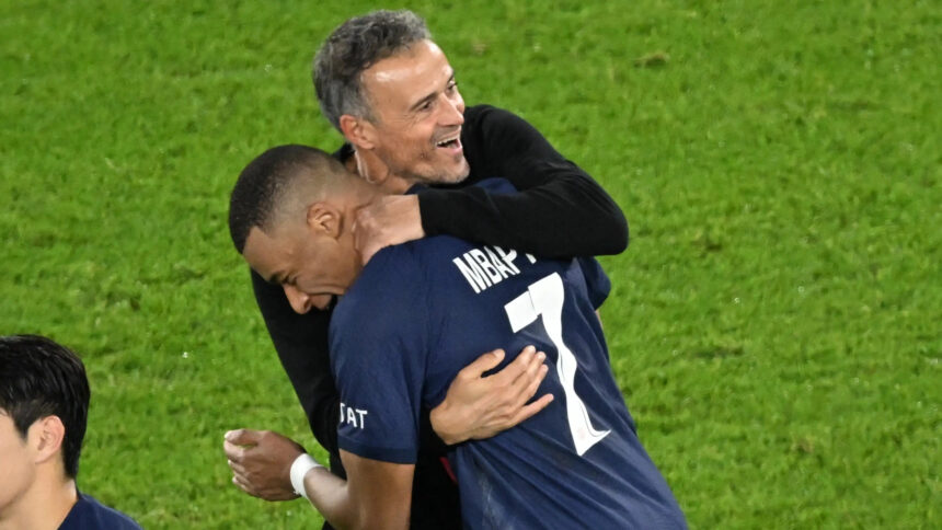 PSG coach avoids talking about Mbappé