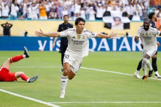 Real Madrid beat Juventus to reach the quarter-finals