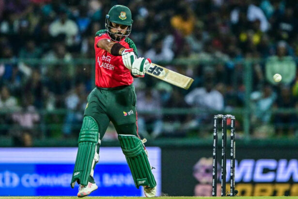 Six hitting power is a must in t20 cricket