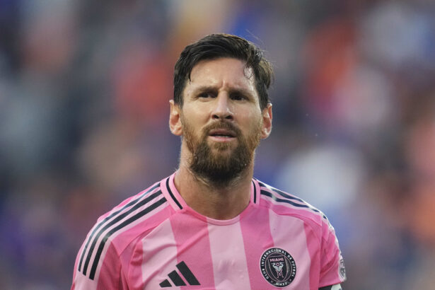 Suspended Messi fuming with anger