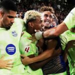 Barcelona fight back to seal epic comeback win