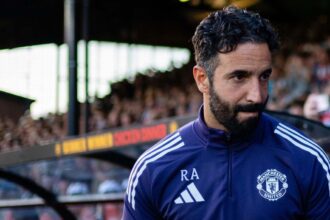 Man United coach says sorry after record defeat