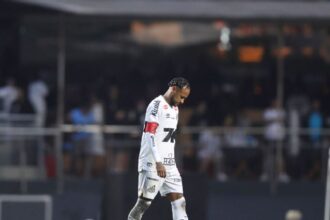 Neymar in tears after 6 goal defeat
