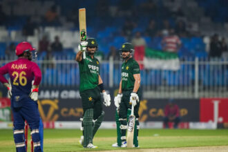 Saim and Nawaz lead Pakistan to another victory