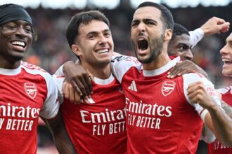 Arsenal beat Nottingham Forest to return to winning ways