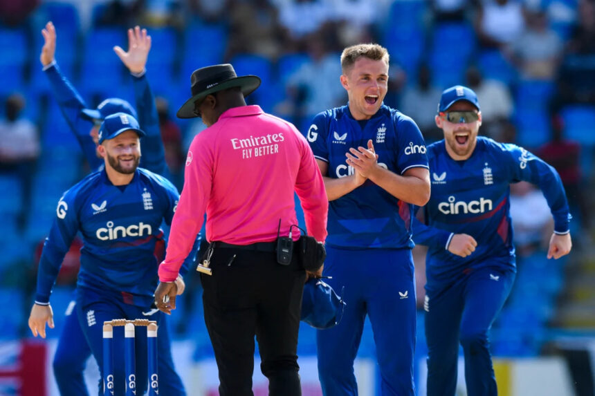 Curran back in England T20 squad, Duckett rested