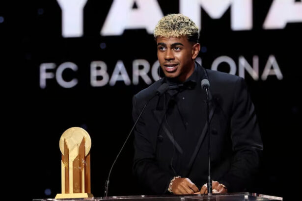 Lamine Yamal wins the Kopa Trophy