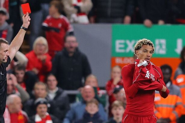 Liverpool coach furious with stupid Ekitike