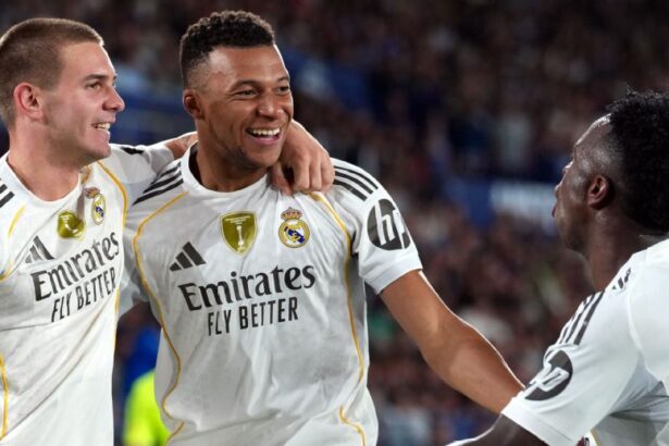 Real Madrid extend perfect start with sixth straight win