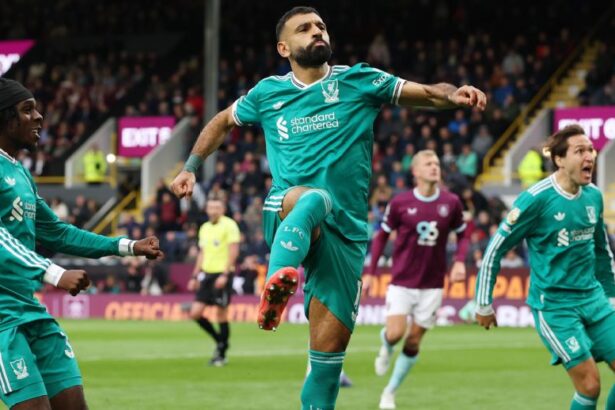Salah’s late goal secures Liverpool victory