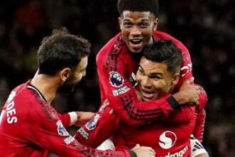 Man United secure third straight victory
