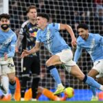Manchester City narrow gap on Arsenal after win