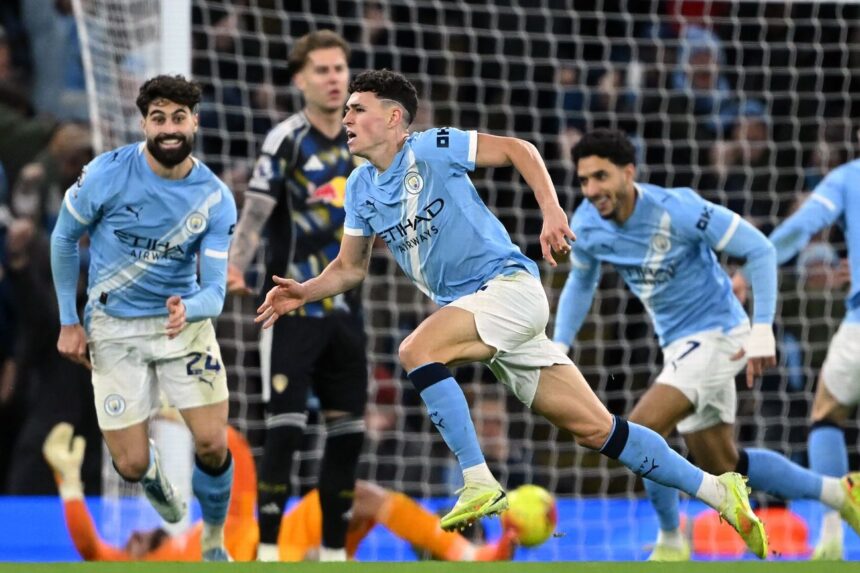 Manchester City narrow gap on Arsenal after win