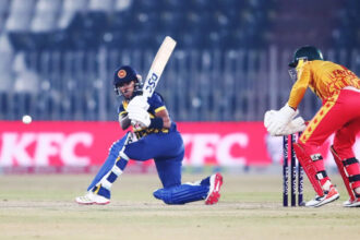 Sri Lanka stay alive after crushing Zimbabwe