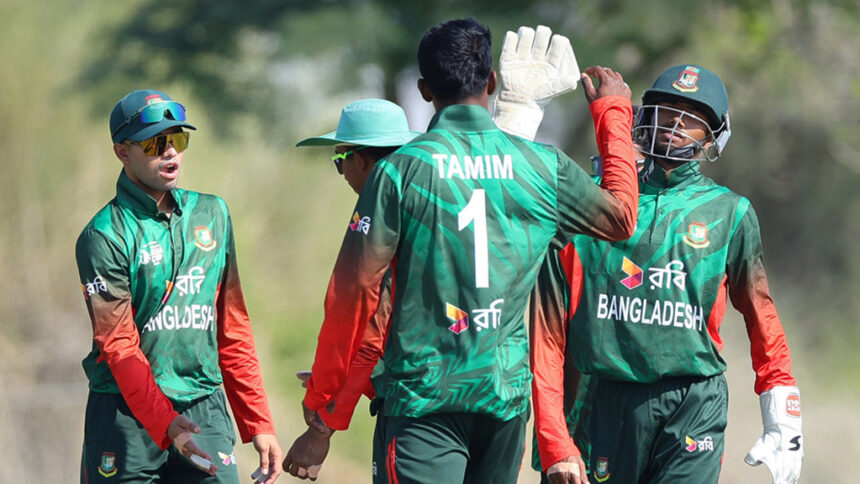 Easy win over Nepal sends Bangladesh youth to semifinals