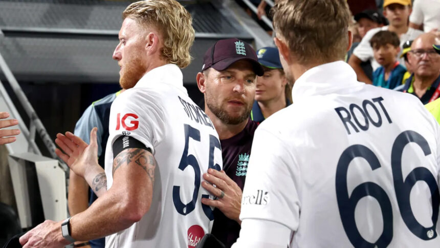 England keep collapsing under pressure as issues grow