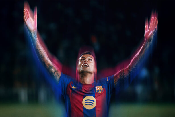 João Cancelo returns to Barcelona on loan