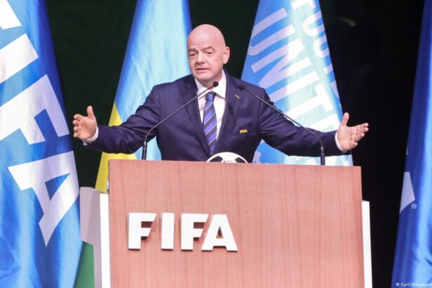 FIFA President favors lifting Russia’s football sanctions