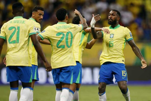 Brazil and Uruguay clash ends in a draw