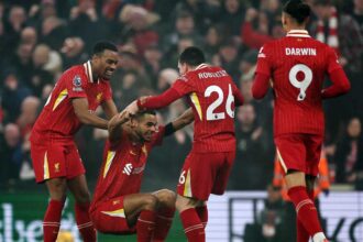 Liverpool grows lead to 7 points with victory over Leicester