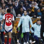 Arsenal punished for players' behavior