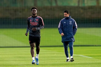 Bukayo Saka returns to light training after injury