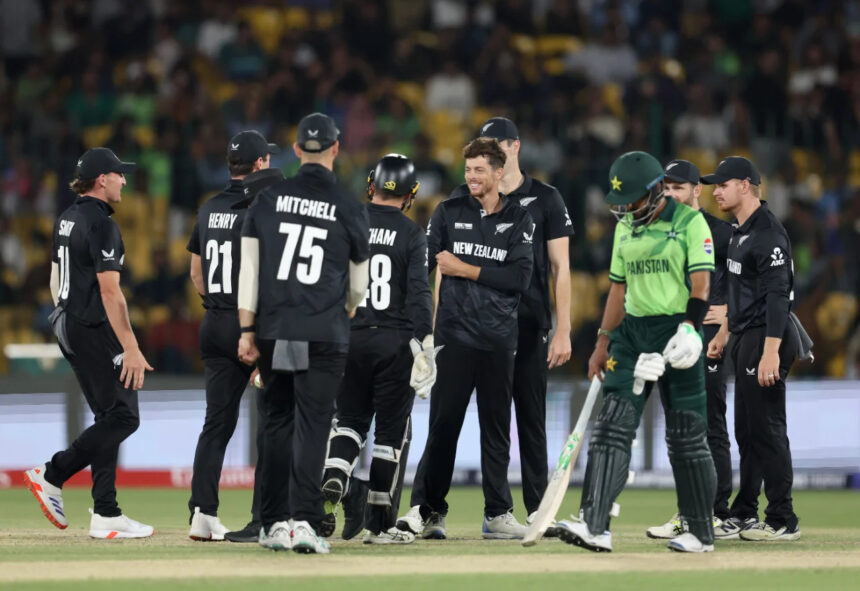 New Zealand defeats Pakistan in the opening match