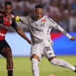 Neymar named MOTM in birthday return to Santos