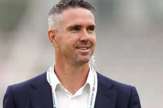 Pietersen criticizes Root & Buttler