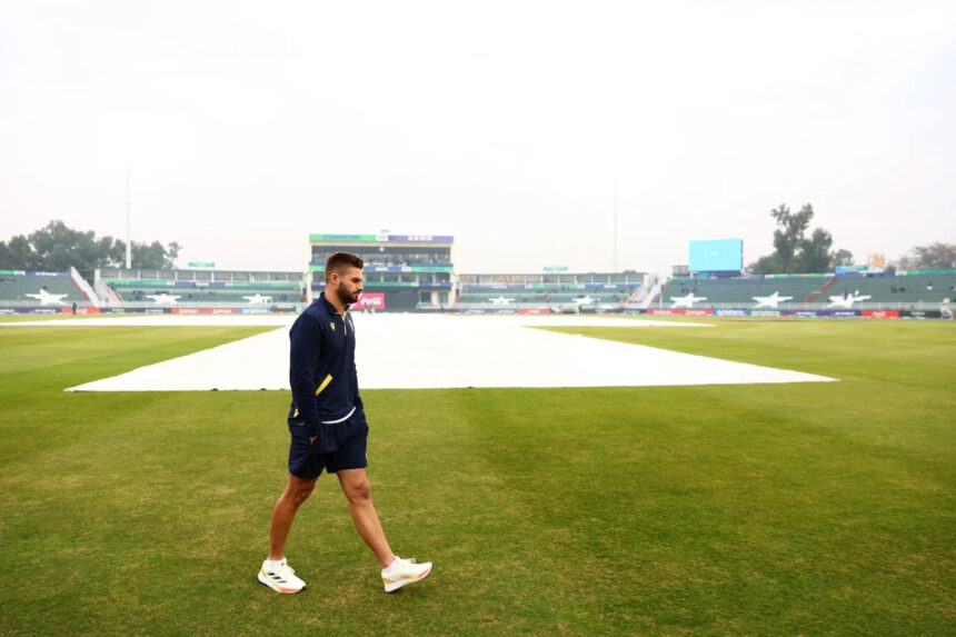 South Africa vs Australia clash washed out by rain