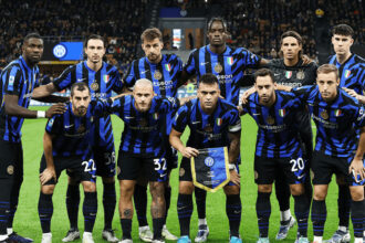 Inter Milan keeps treble hopes alive at San Siro